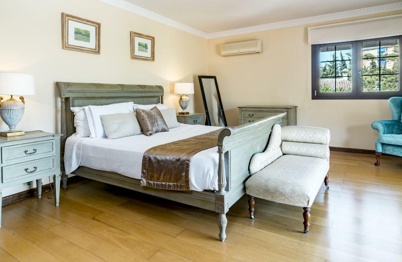 Villa Casakhan, Beautiful Luxury Villa, Марбелья Экстерьер фото