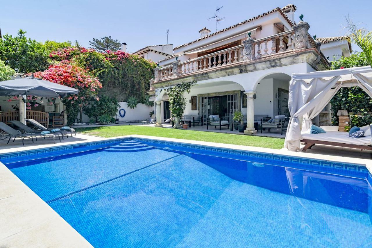 Villa Casakhan, Beautiful Luxury Villa, Марбелья Экстерьер фото